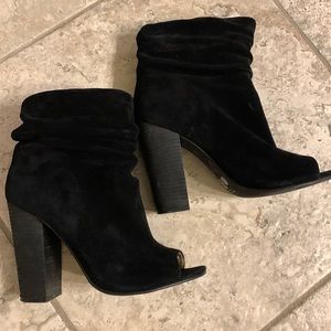Chinese Laundry Kristin Cavallari Laurel peep toe bootie sz 9/40 used